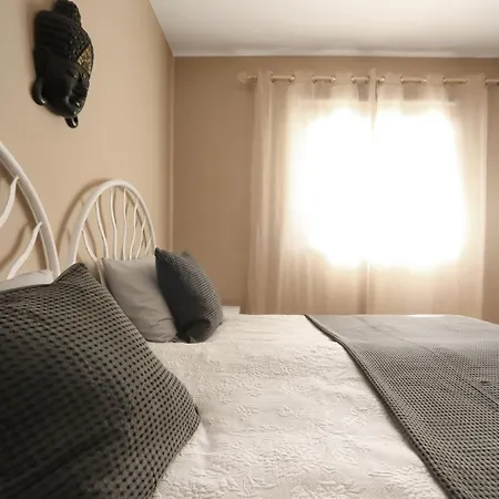 Modernes, Liebevolles - Appartement *